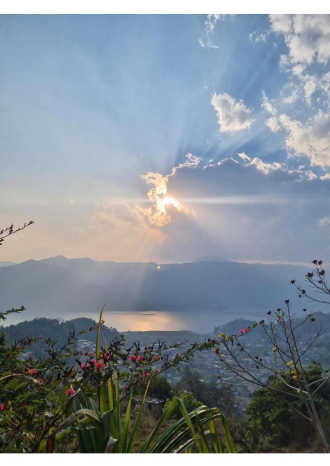 הוילה Kāskī Into The Wild Pokhara מראה חיצוני תמונה