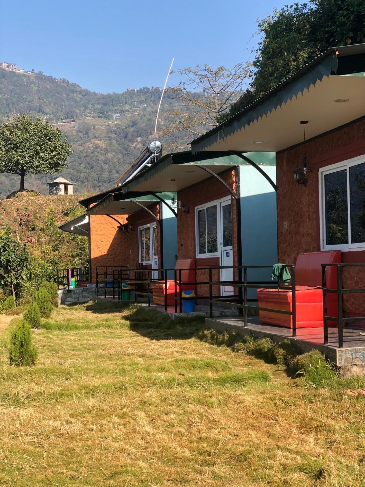הוילה Kāskī Into The Wild Pokhara מראה חיצוני תמונה