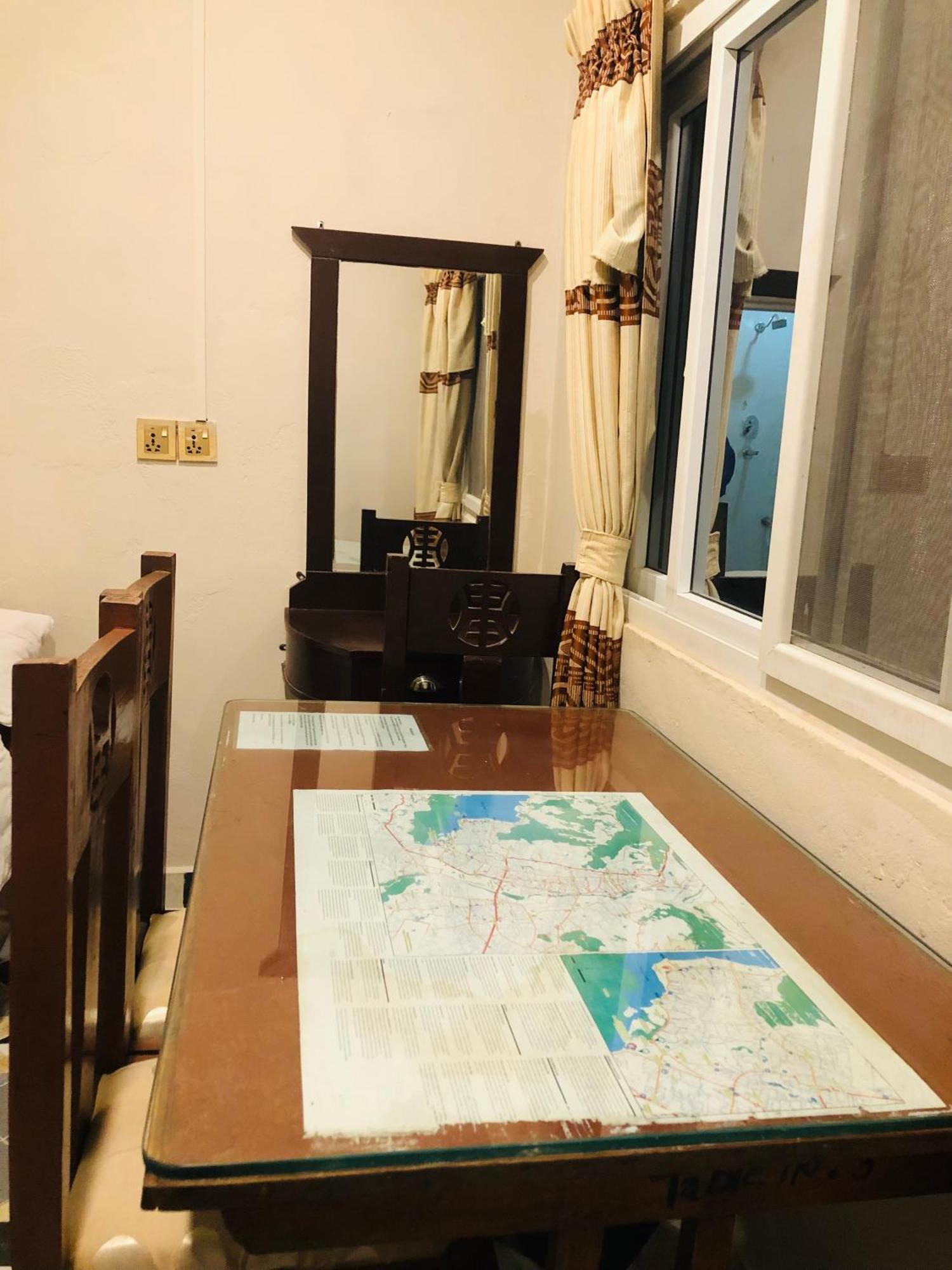 הוילה Kāskī Into The Wild Pokhara מראה חיצוני תמונה